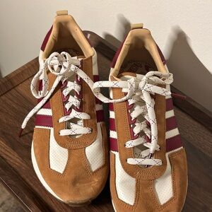 adidas Cream and Tan Sneakers with Burgundy Highlights